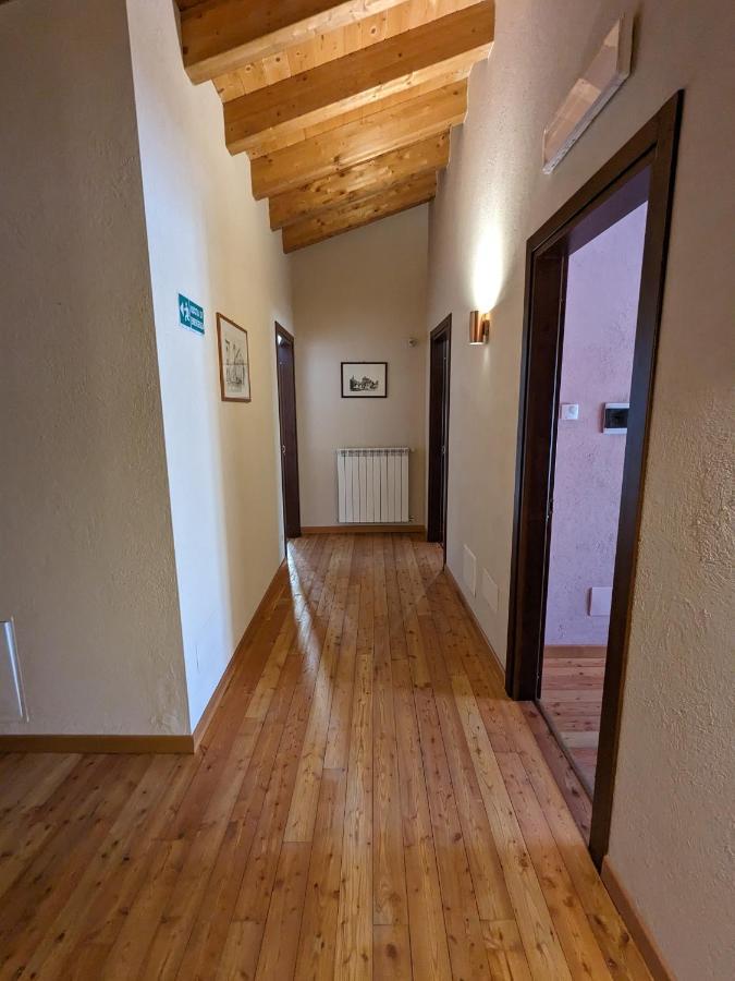 ヴァルディエーリ Constancia Trattoriaホステル エクステリア 写真